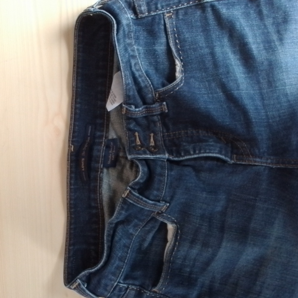 Levi bootcut jeans